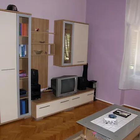 Anamaria Apartament Pula